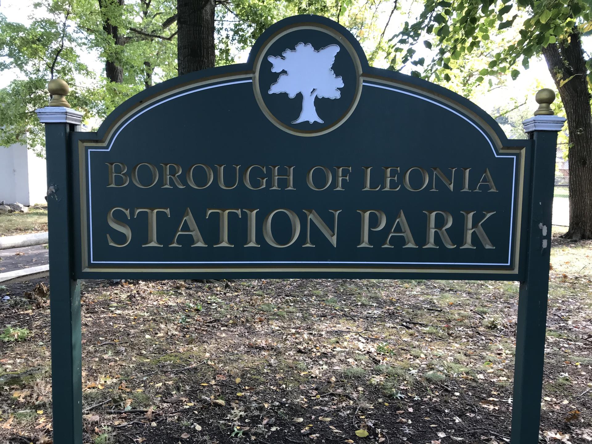 Station Park Sign